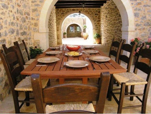 Litiniana Villas ตรีโอเปตรา ภายนอก รูปภาพ